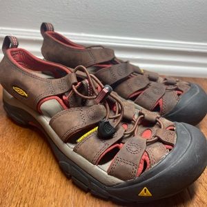 Keen Men's Newport Leather Sandal brown US 7.5 EU 40 waterproof